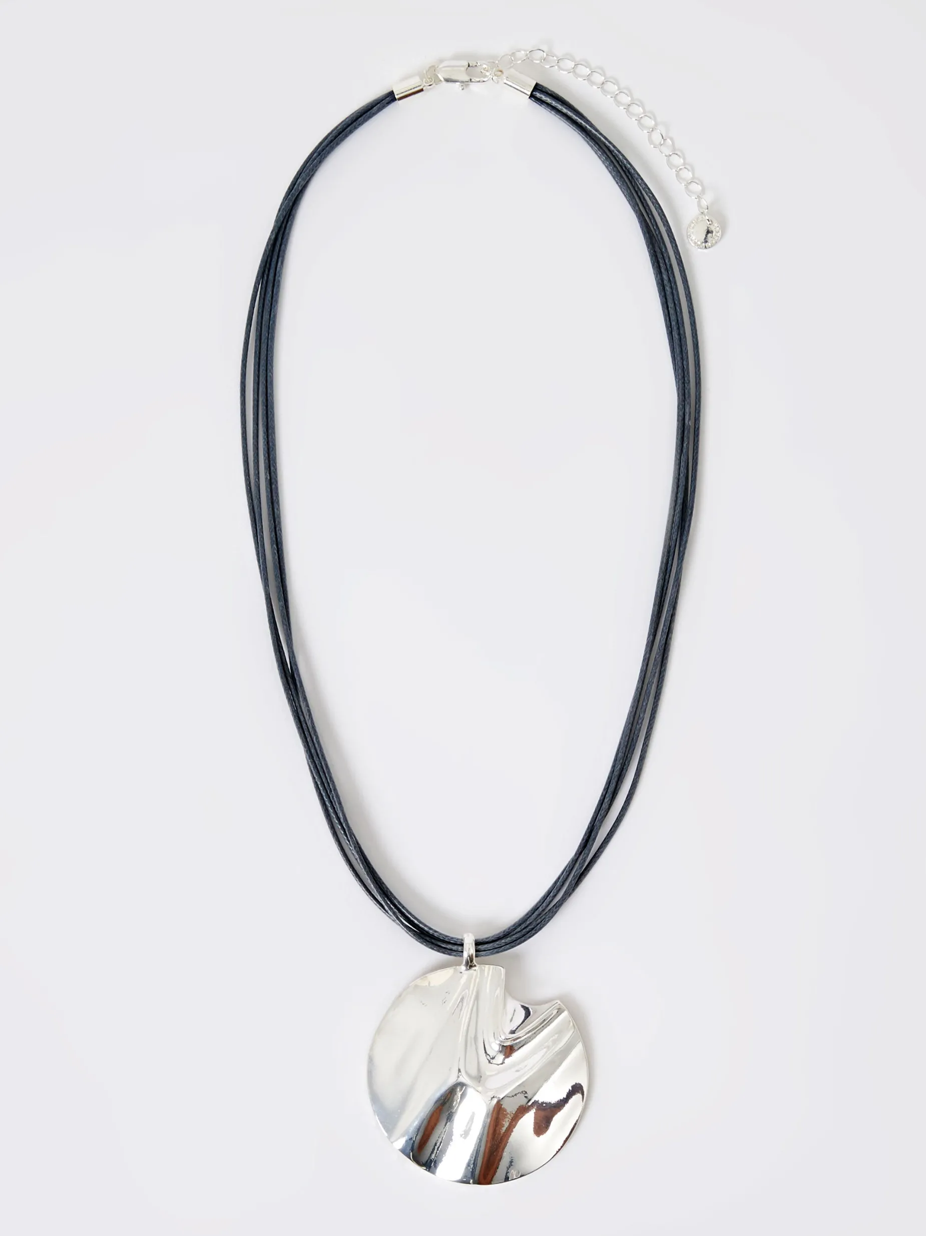Women French Connection Jewellery|Jewellery-Rope Hammered Disc Pendant Necklace
